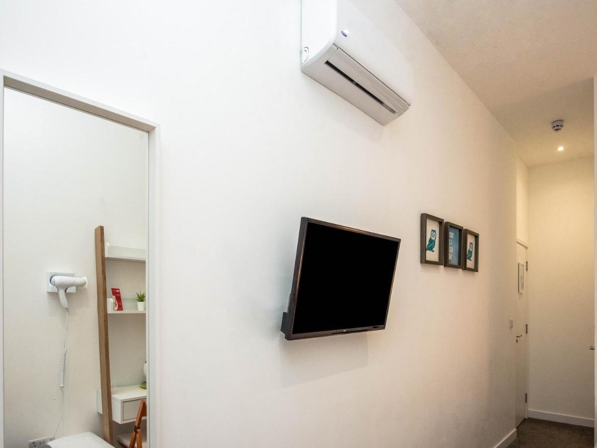 Oyo Mystay Inn Londres Exterior foto